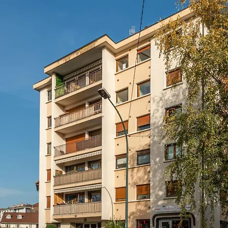 Merveille De Clarisse En Ville Annecy Exterior photo
